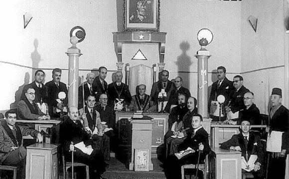 History of Freemasonry book