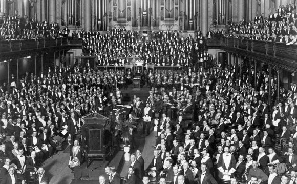 When was Freemasonry founded